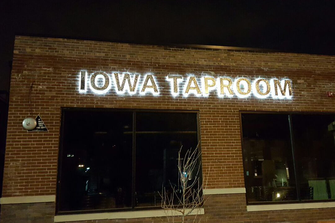 Channel Letters Iowa Taproom