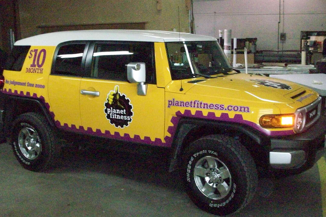 VEHICLE DECALS PLANET FITNESS